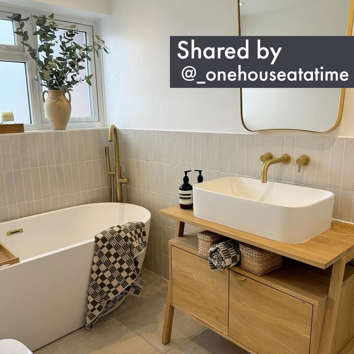 Zellica Antique White