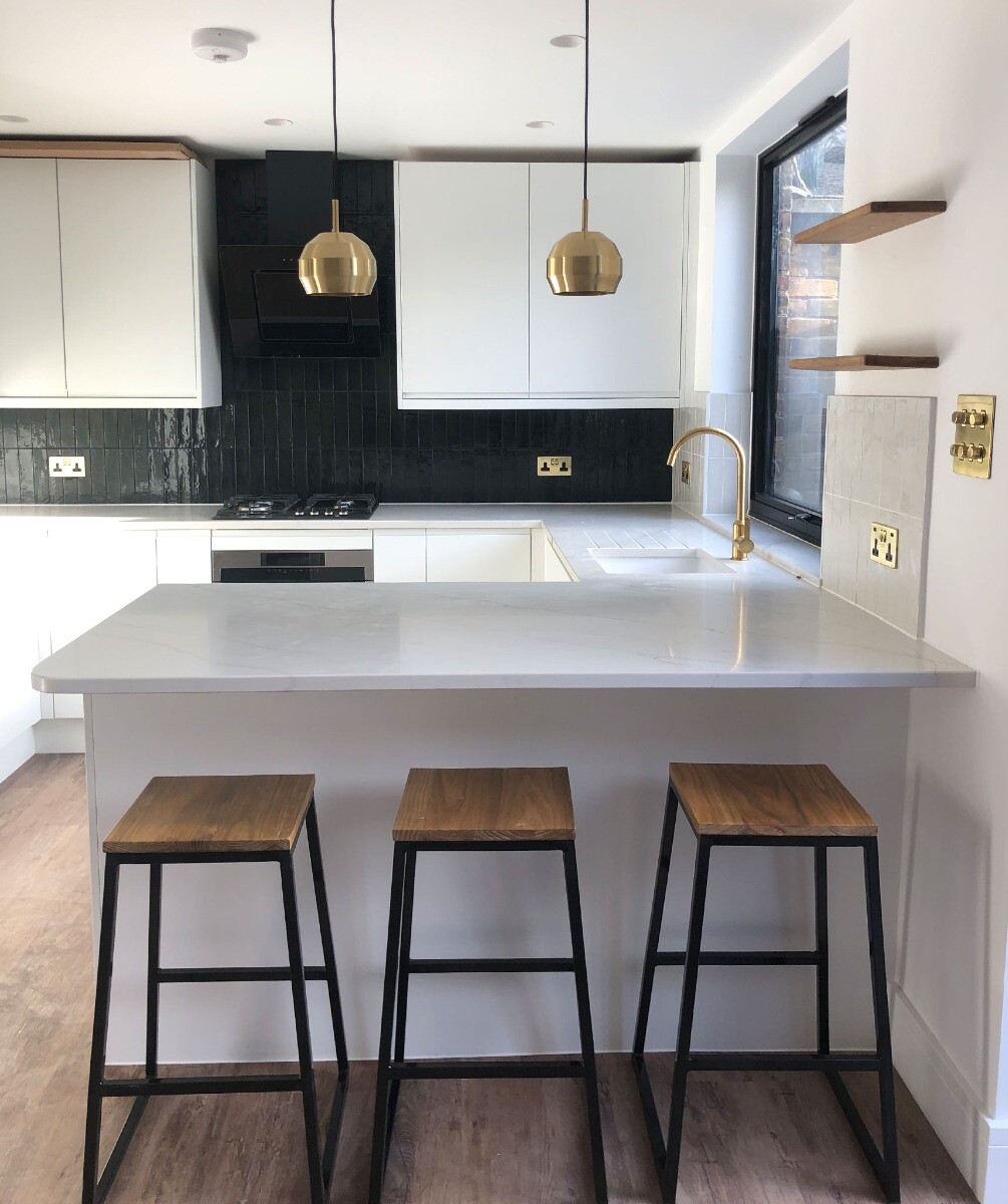 Zellica Forest Green Tile (6cm x 24cm) | Topps Tiles