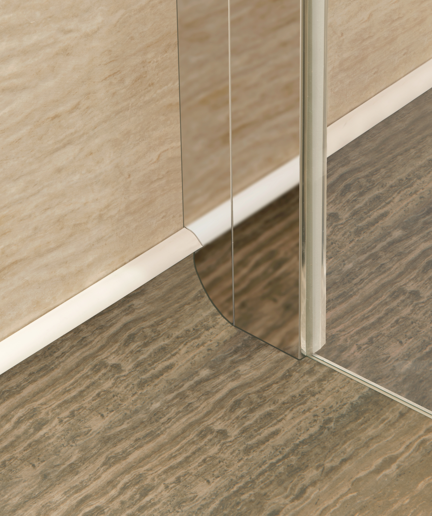 Impey Coving Ext Profile Vinyl Topps Tiles
